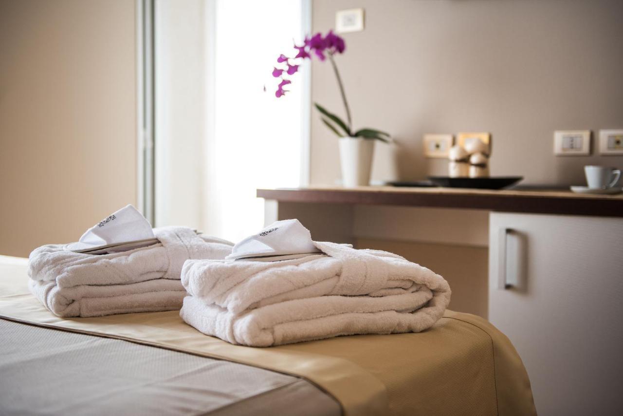 Hotel San Martino Boario Terme エクステリア 写真